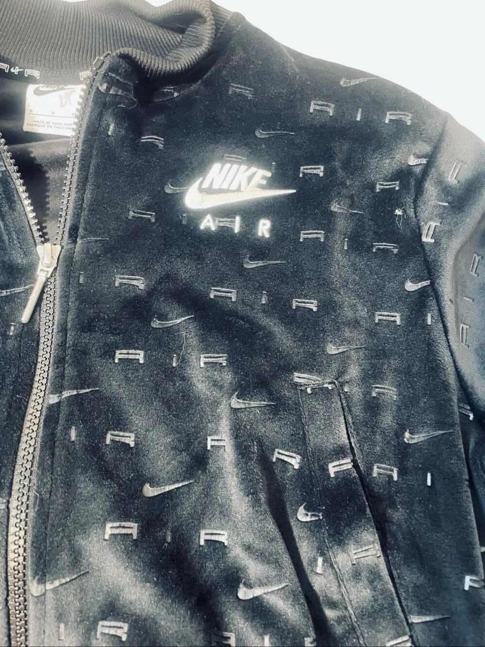 Nike Air Velour Zip Cropped Jacket
